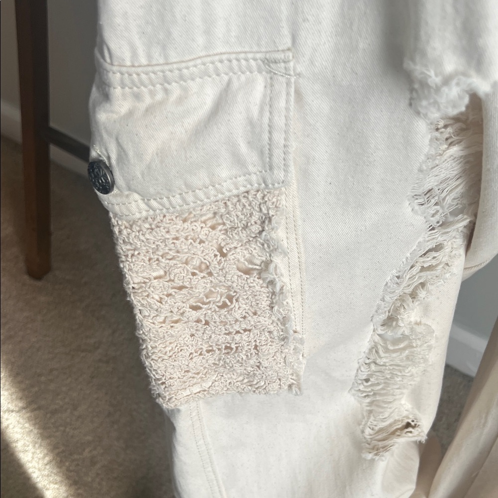 POL Cream Cargo Jeans for Women - Picture 4 of 12